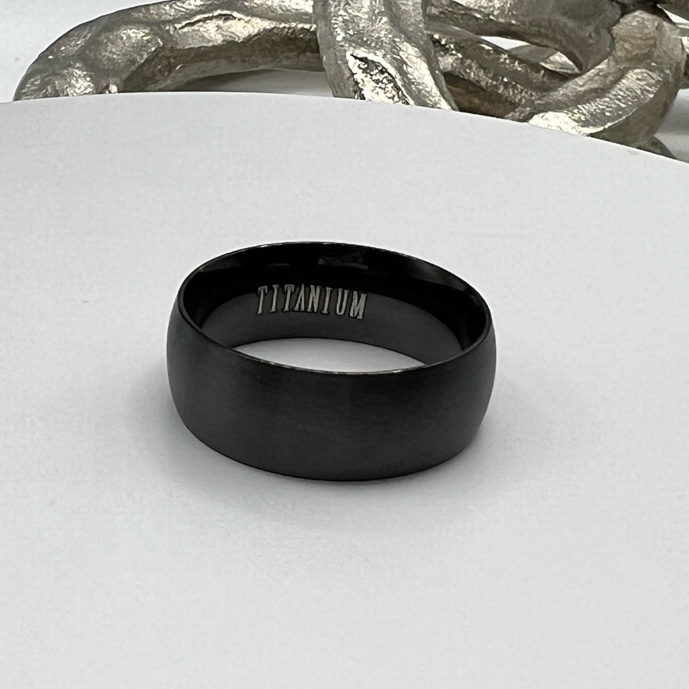 Men's Black Titanium‎ Plated Stainless Steel Band Ring SZ 9 NEW